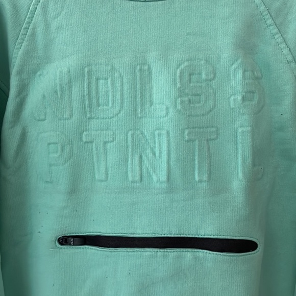 Zara Light Green Casual Hoodie - Picture 2 of 3